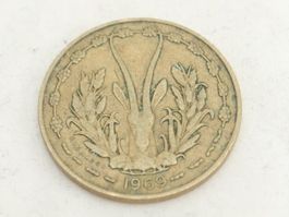 Münze 10 francs West Afrika1969