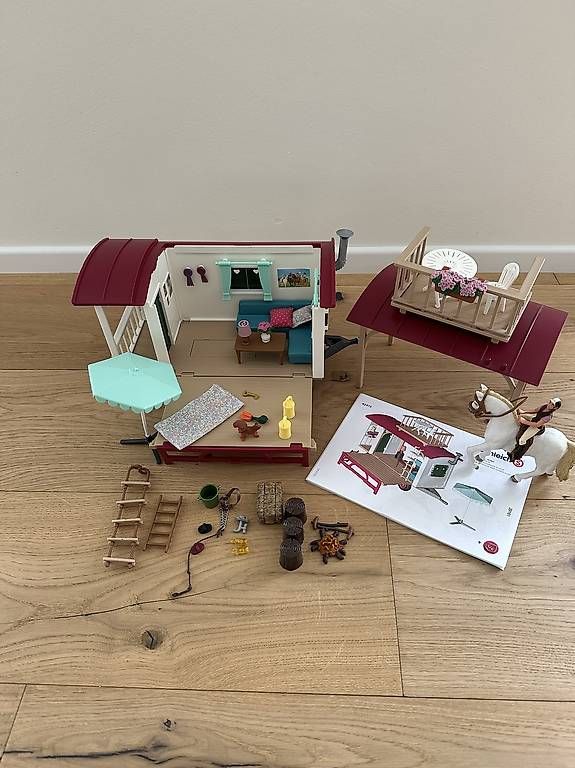 Schleich Giocattoli: Schleich Wohnwagen – Usato da St. Gallen venduto da Lakerena