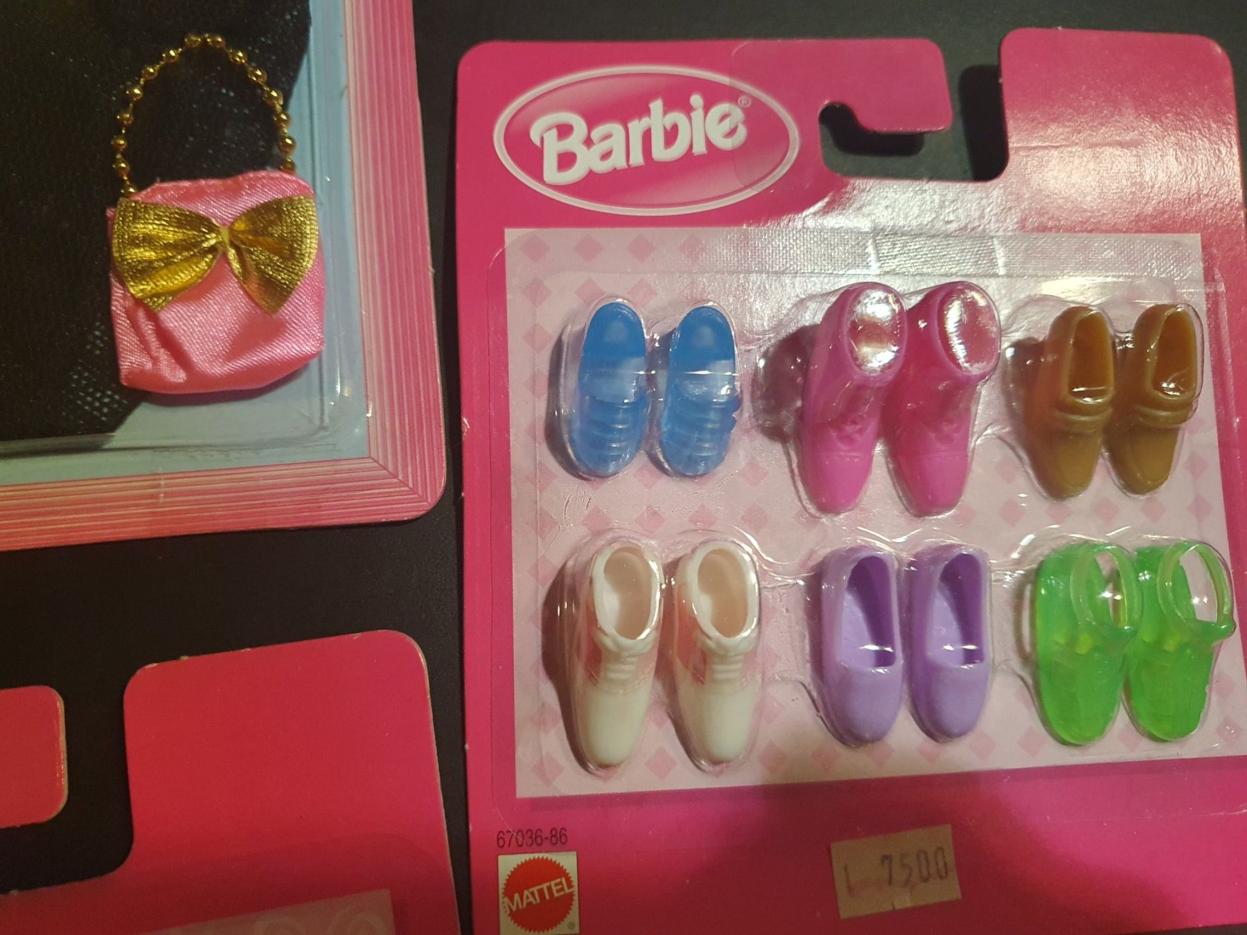 Bambole: Barbie 3 Kleider Sets & 3 Schuh Sets – Usato da Zürich venduto da summersand 3