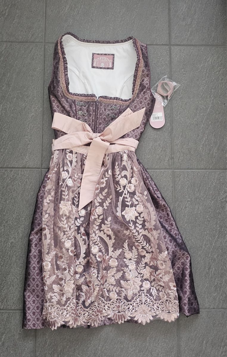 Robes: Dirndl Palina – Neuf avec emballage d'origine à Allschwil par TommyLee