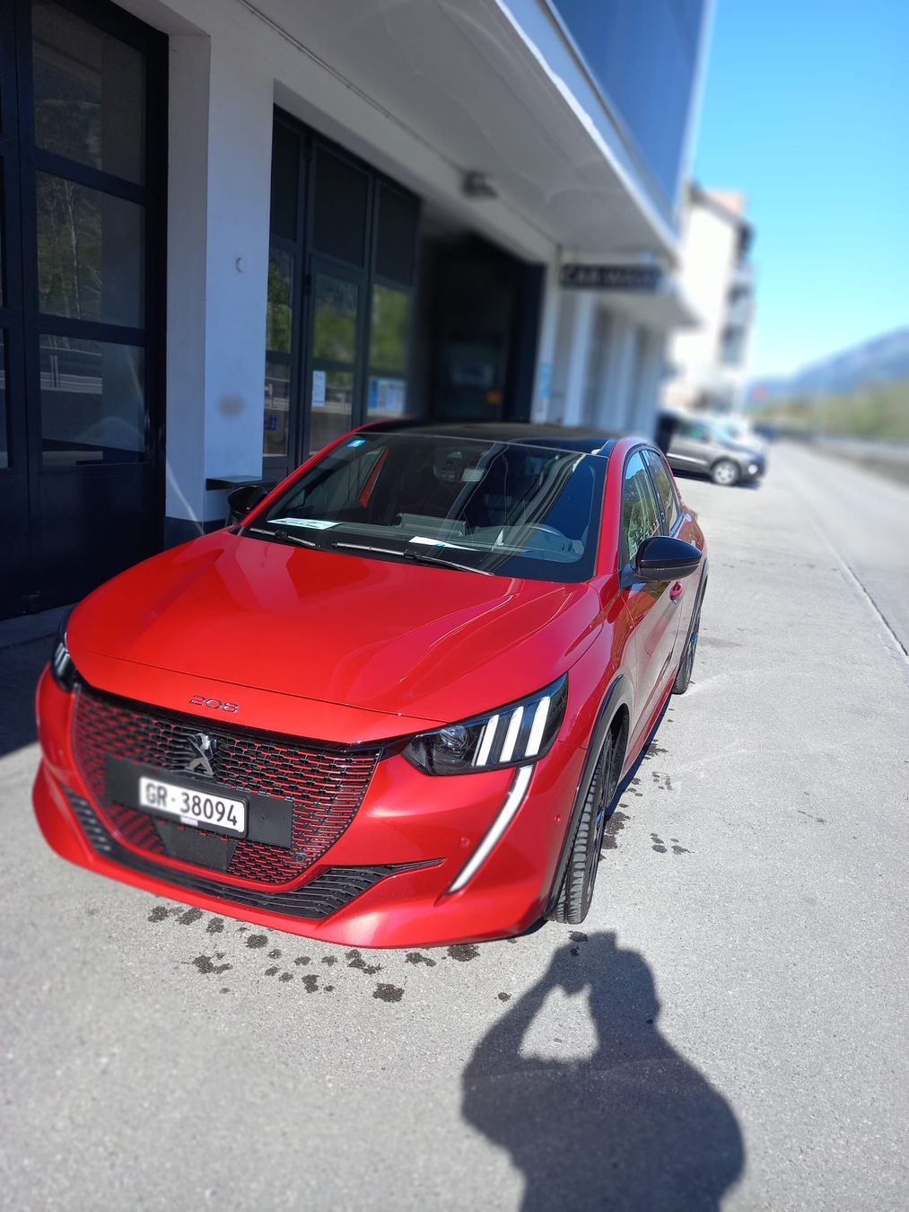 Peugeot Automobili: Peugeot 208 e-GT Elektro 136PS – Nuovo (secondo la descrizione) da Schluein venduto da AndiMonti 3