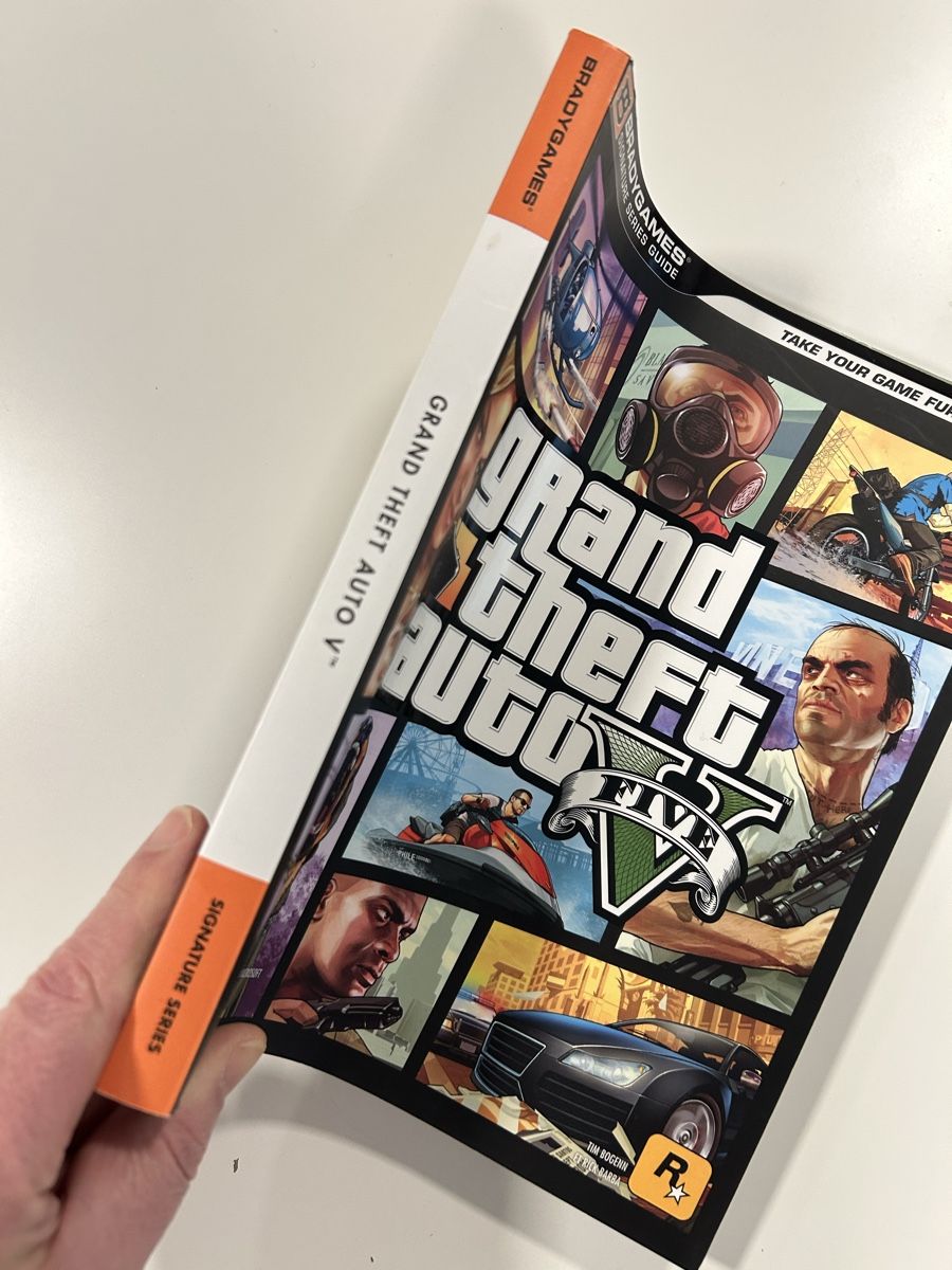 Giochi: Guide GTA 5 Brady Games – Usato da Pully venduto da PongDayOne 1