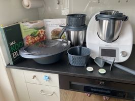 Thermomix TM5: Top Zustand, Inkl. viel Zubehör & Kochbücher