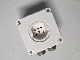 NAPU T15 Steckdose 230/400v 10a Feller Typ15
