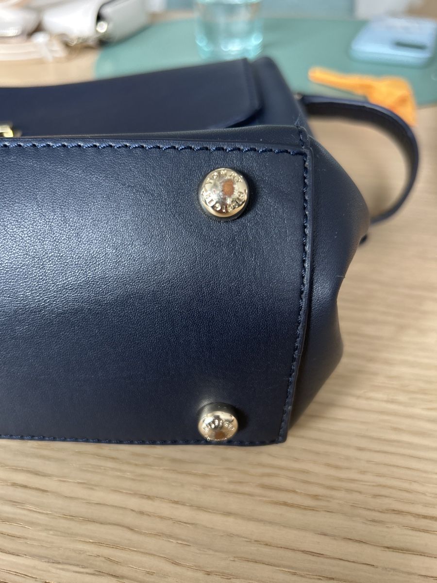 Tommy Hilfiger Taschen für Damen: Tommy Hilfiger Handtasche, Leder, Dunkelblau – Gebraucht aus Glattfelden von tiger1989 3