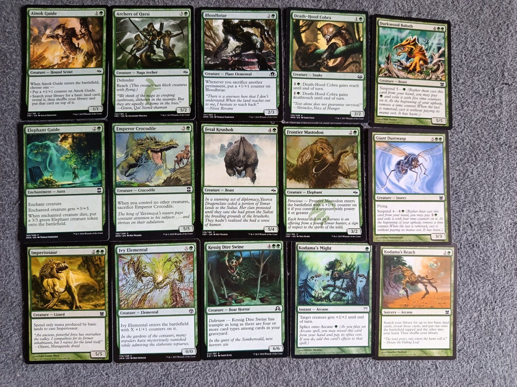 Magic The Gathering Carte collezionabili: 30 green MTG Magic the Gathering cards – Usato da Chaumont venduto da Ramonperez