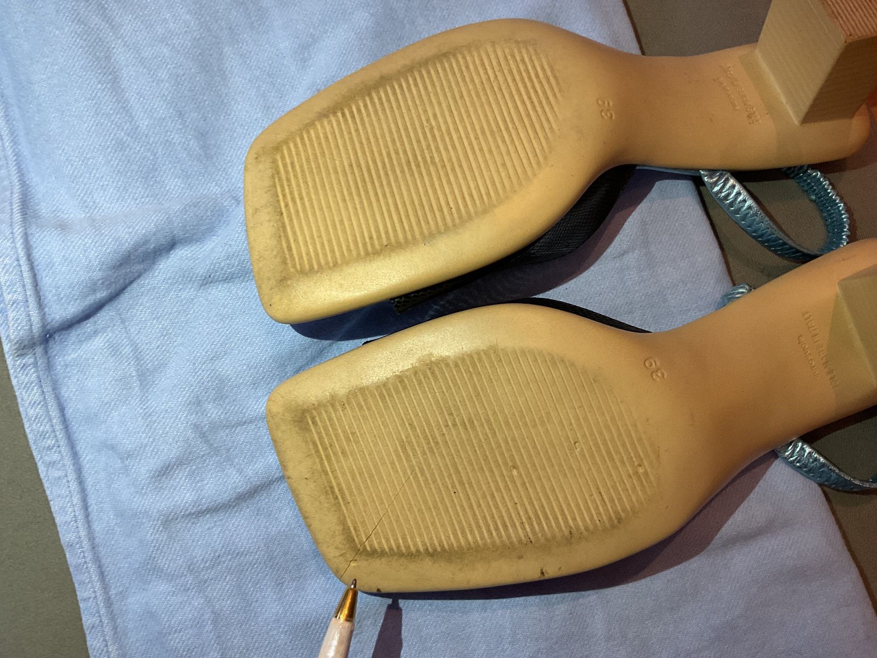 Scarpe da donna: Sandale été élégante, taille 39 – Usato da Icogne venduto da luna.16 5