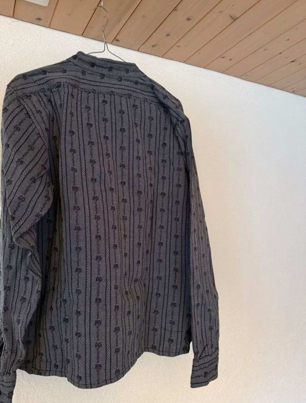 Camicie: Traditionelles Trachtenhemd/ Edelweisshemd – Usato da Wädenswil venduto da FrieBro 2
