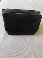 Schwarzes Necessaire / Kosmetiktäschli, ideal für Reisen