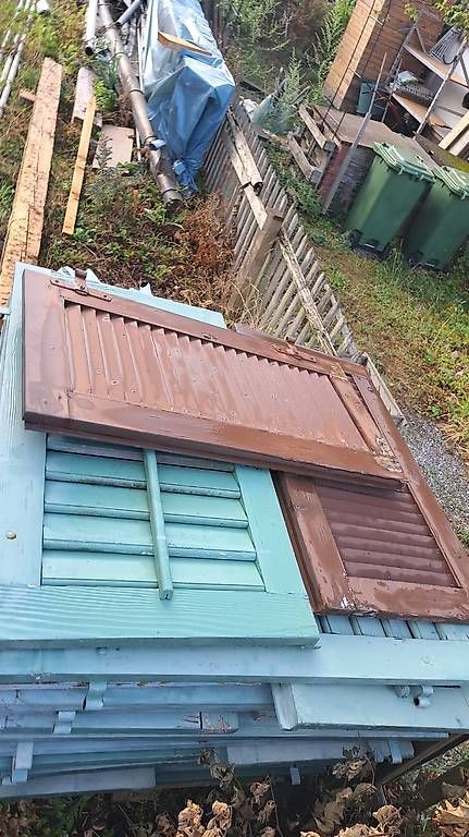 Articles en bois: Eine Palette Holzläden – D'occasion à Winterthur par Grobsicherung
