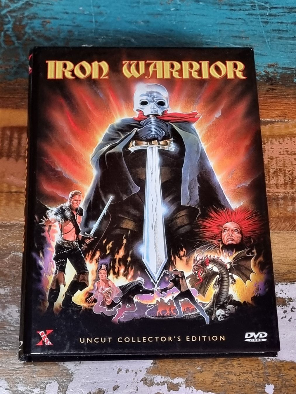 Tutti i DVDs: Iron Warrior, DVD Hartbox, Fantasy – Usato da Winterthur venduto da Belzarek