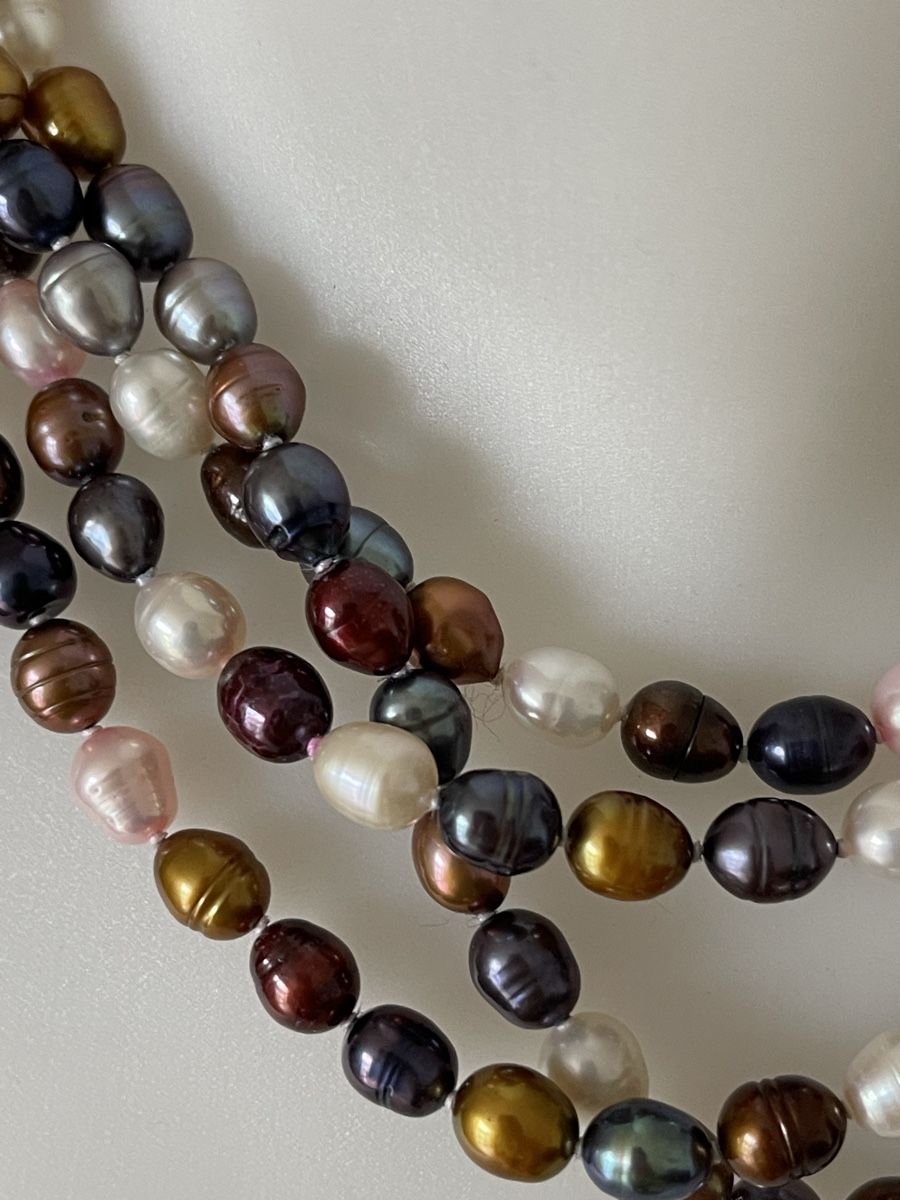 Colliers: Collier multicolores long comme neuf 90 cm – Neuf (Voir description) à Kloten par Vermicelles 7