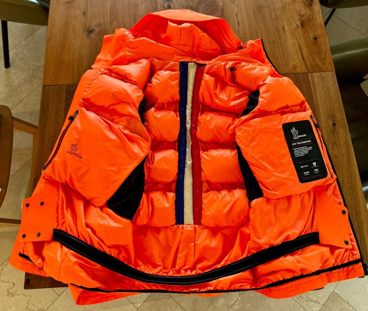 Completi: Moncler Skianzug in Top-Zustand – Nuovo (secondo la descrizione) da Einsiedeln venduto da Fabian8820 2