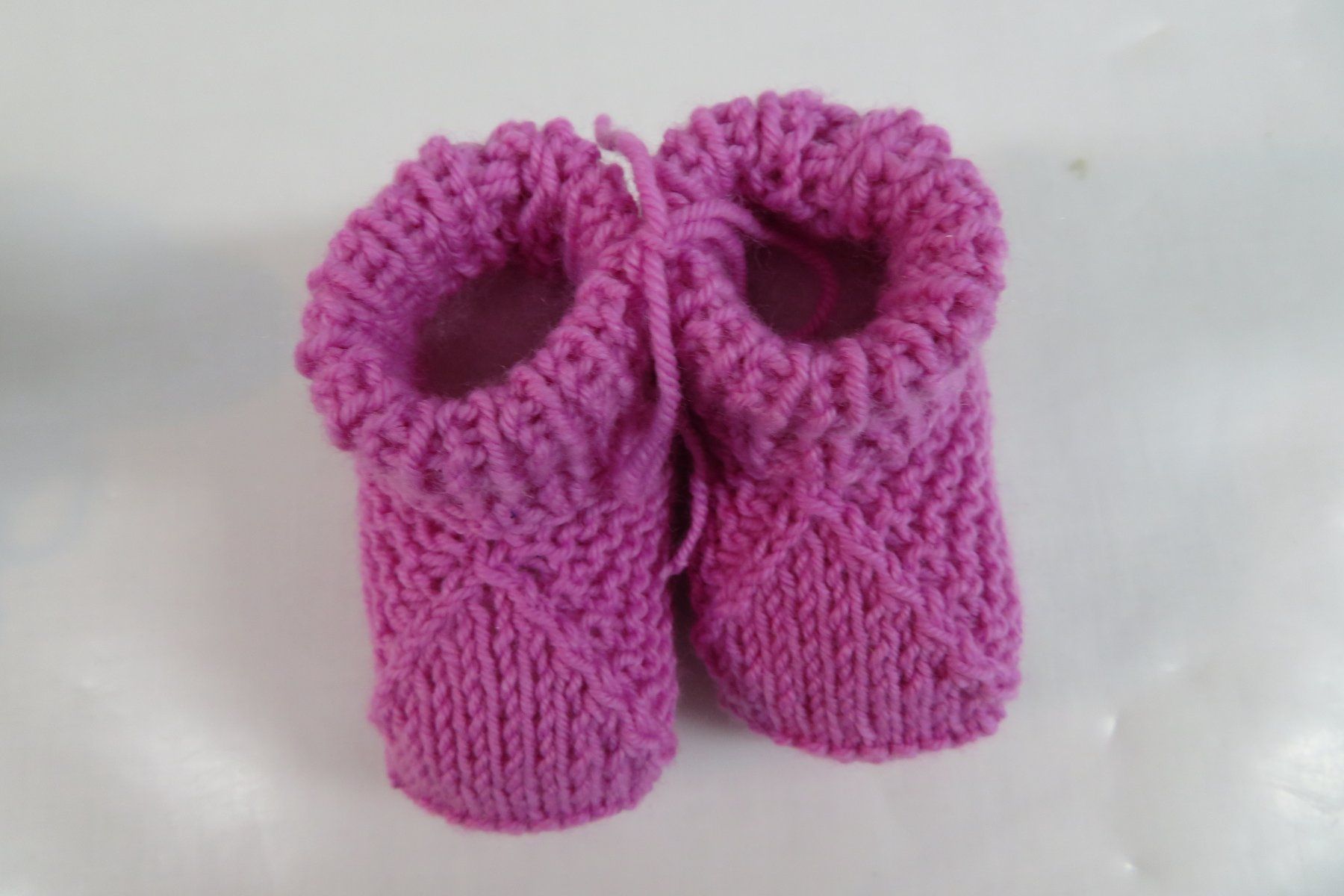 Calze per bambini: Babysöckli – Nuovo (secondo la descrizione) da Roggwil BE venduto da Hoire