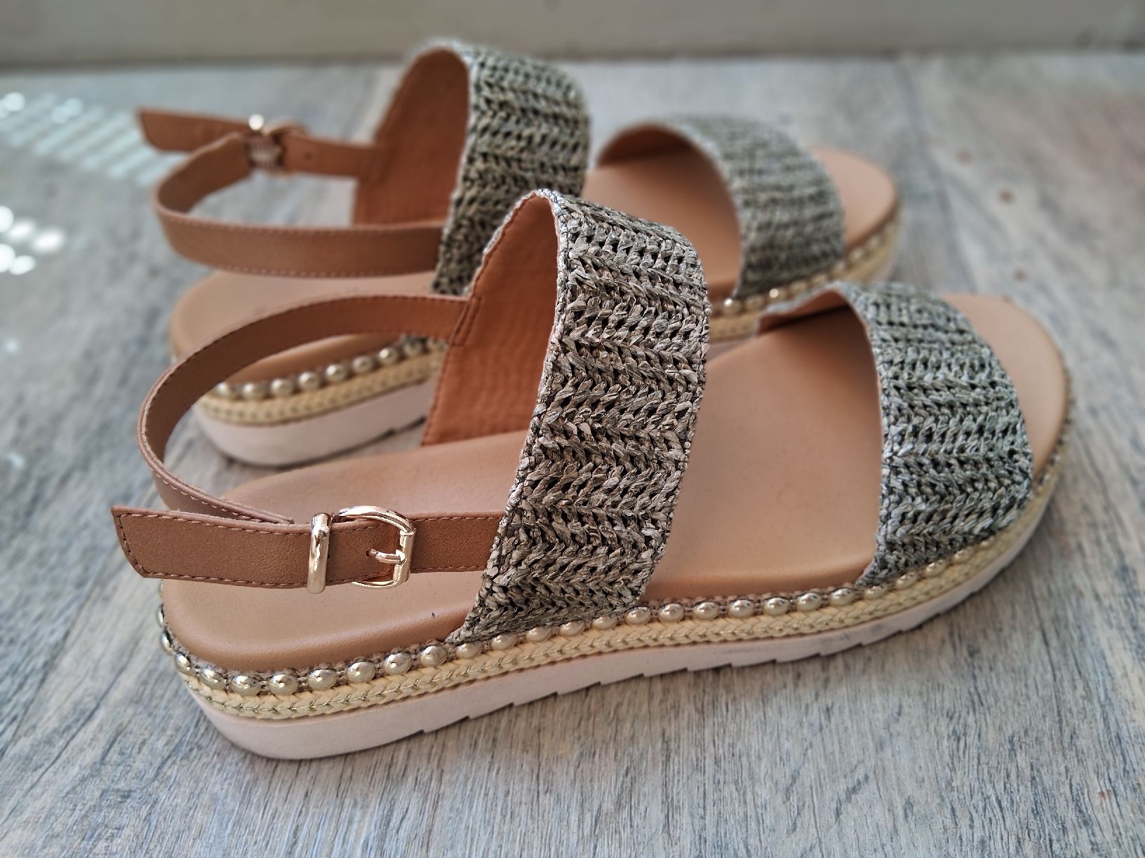 Dosenbach Scarpe da donna: Sandalen Gr. 42 – Usato da Giffers venduto da Juanita04