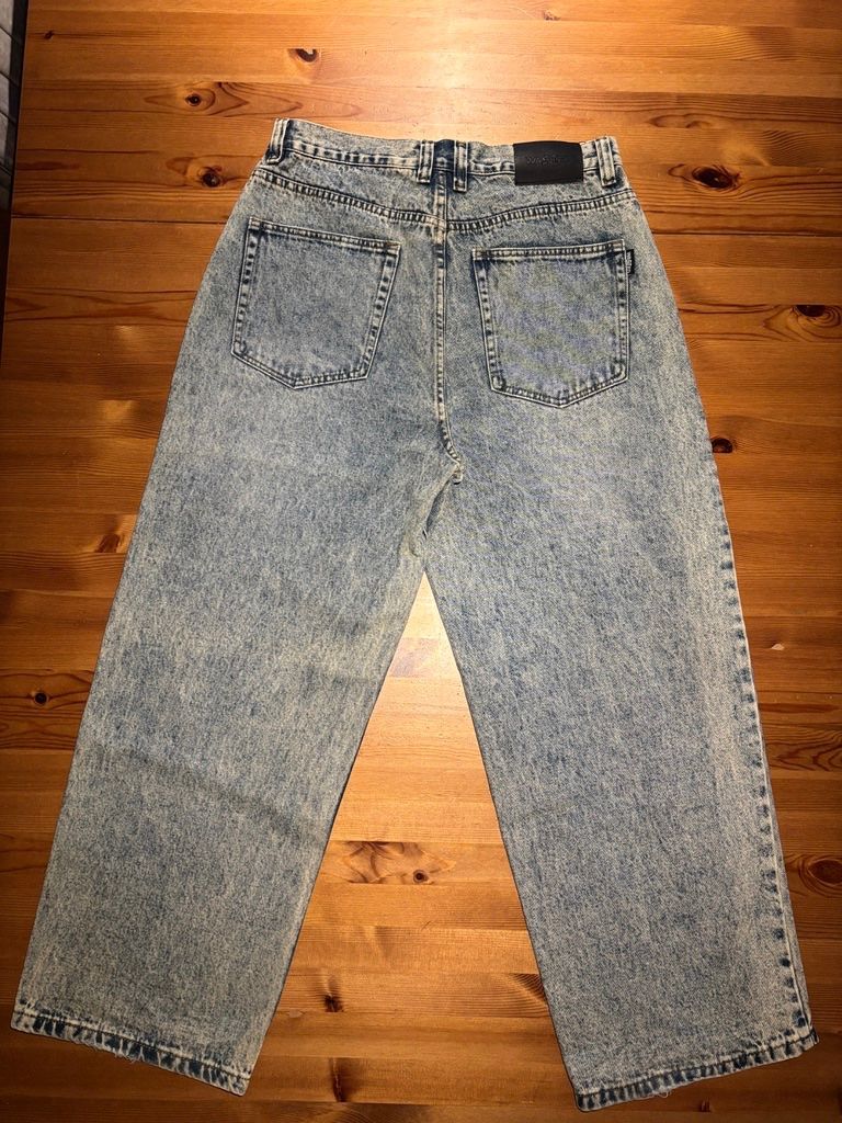 Jeans: Jeans Wasted Paris – D'occasion à Neuhausen am Rheinfall par ssiimmo0nn 3
