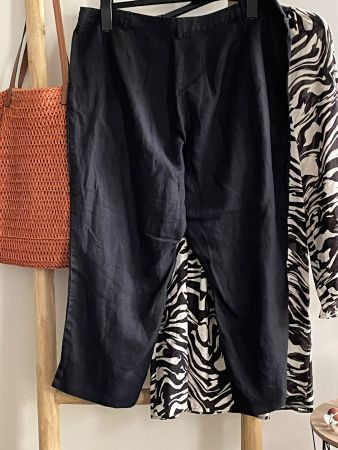 🌞😎🌞Pantalon 7/8 "La Redoute" lin noir 42-44, porté 2x