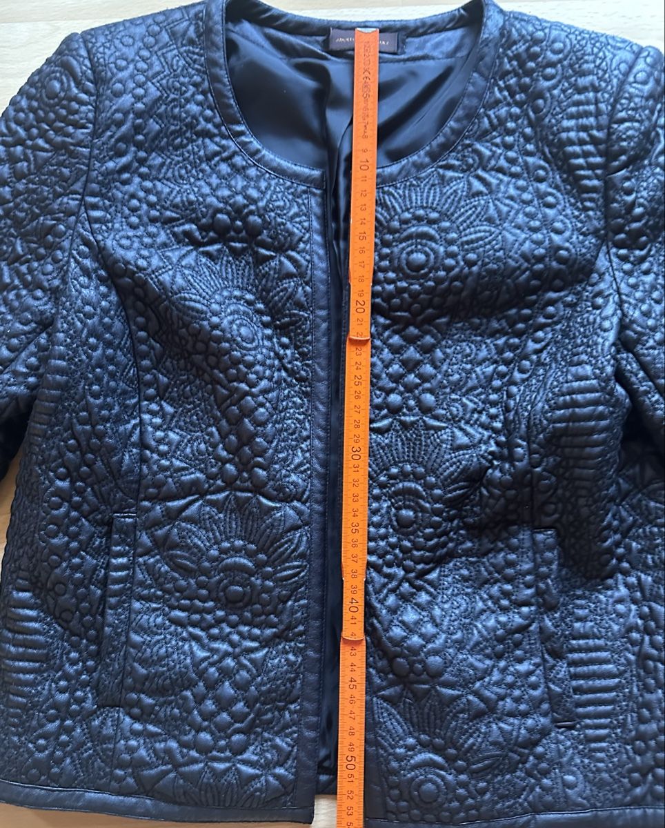 Giacche: Adolfo Dominguez Designer-Jacke | Schwarz | Gesteppt mit Man – Nuovo e nell'imballaggio originale da Märstetten venduto da chr_k789 3