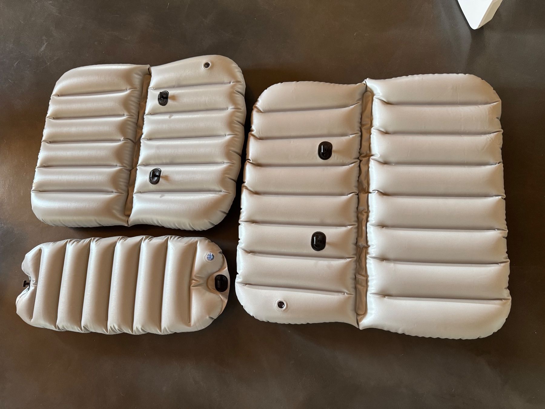 Cuscini: Coussins d'origine pour bateau Intex Boot Excursion 5 – Nuovo (secondo la descrizione) da Les Mosses venduto da lynel
