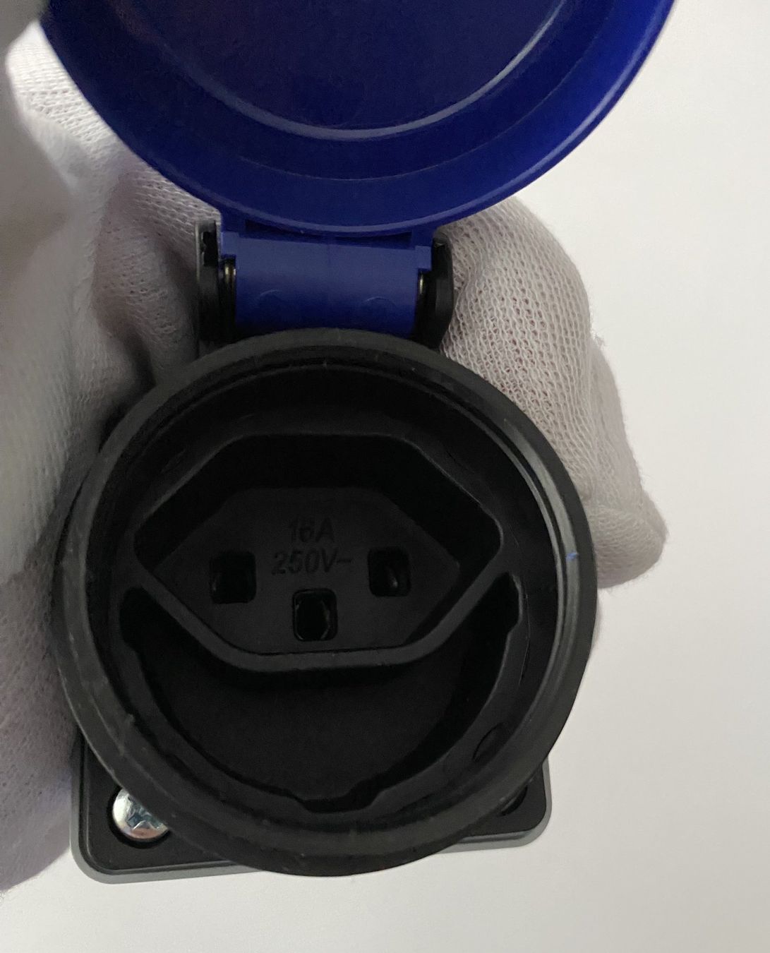 Stecker: Übergangsstecker Stecker CEE 16A/Typ 23 blau 230V IP44/IP55 – Neu und originalverpackt aus Flums von Atutto 3