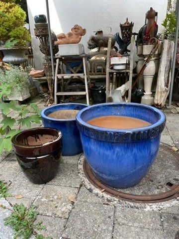 Blumentöpfe: Verschiedene Töpfe – Gebraucht aus Forch von ESELSTEIN