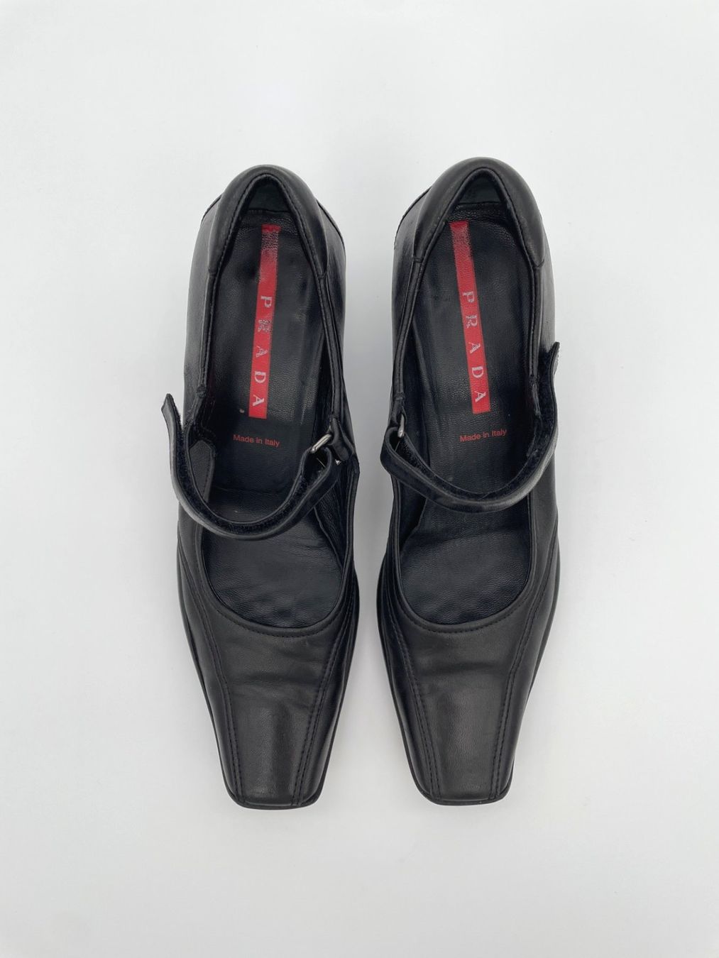 Prada Scarpe da donna: Prada Mary Jane Klassischer Pump EU 39.5 Schwarz – Usato da Zürich venduto da shoe_shop 4