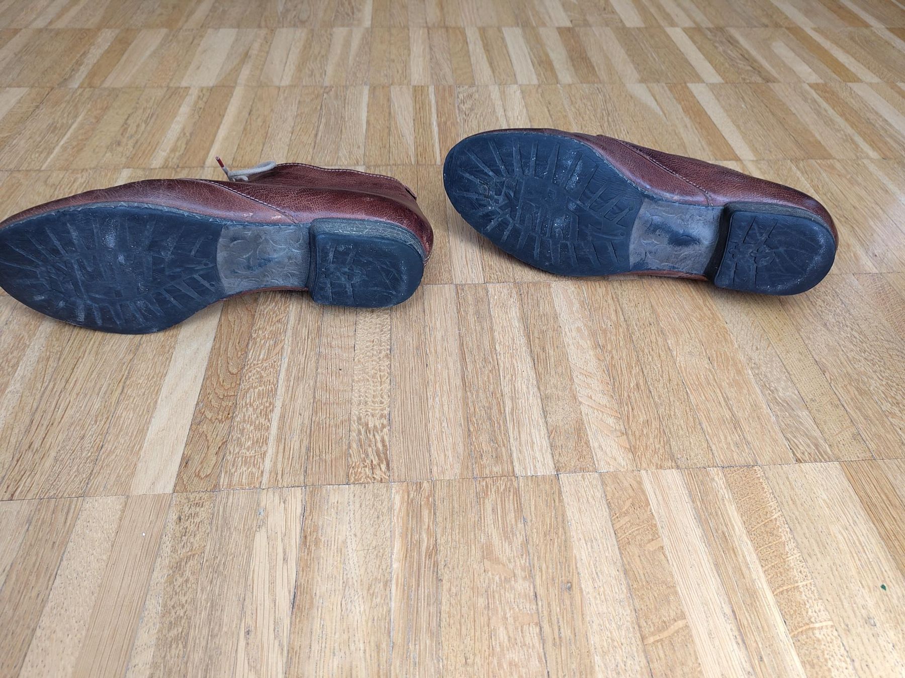 Think Scarpe da donna: Damenschuhe Think – Usato da Biel/Bienne venduto da Creager 4