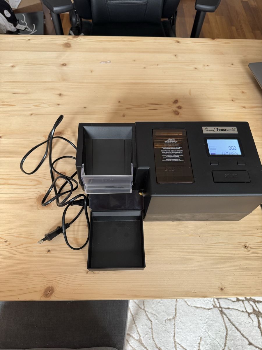 Powermatic Tutte le macchine: Shark Powermatic elektrische Zigarettenstopfmaschine – Usato da Goldach venduto da svensven01 2