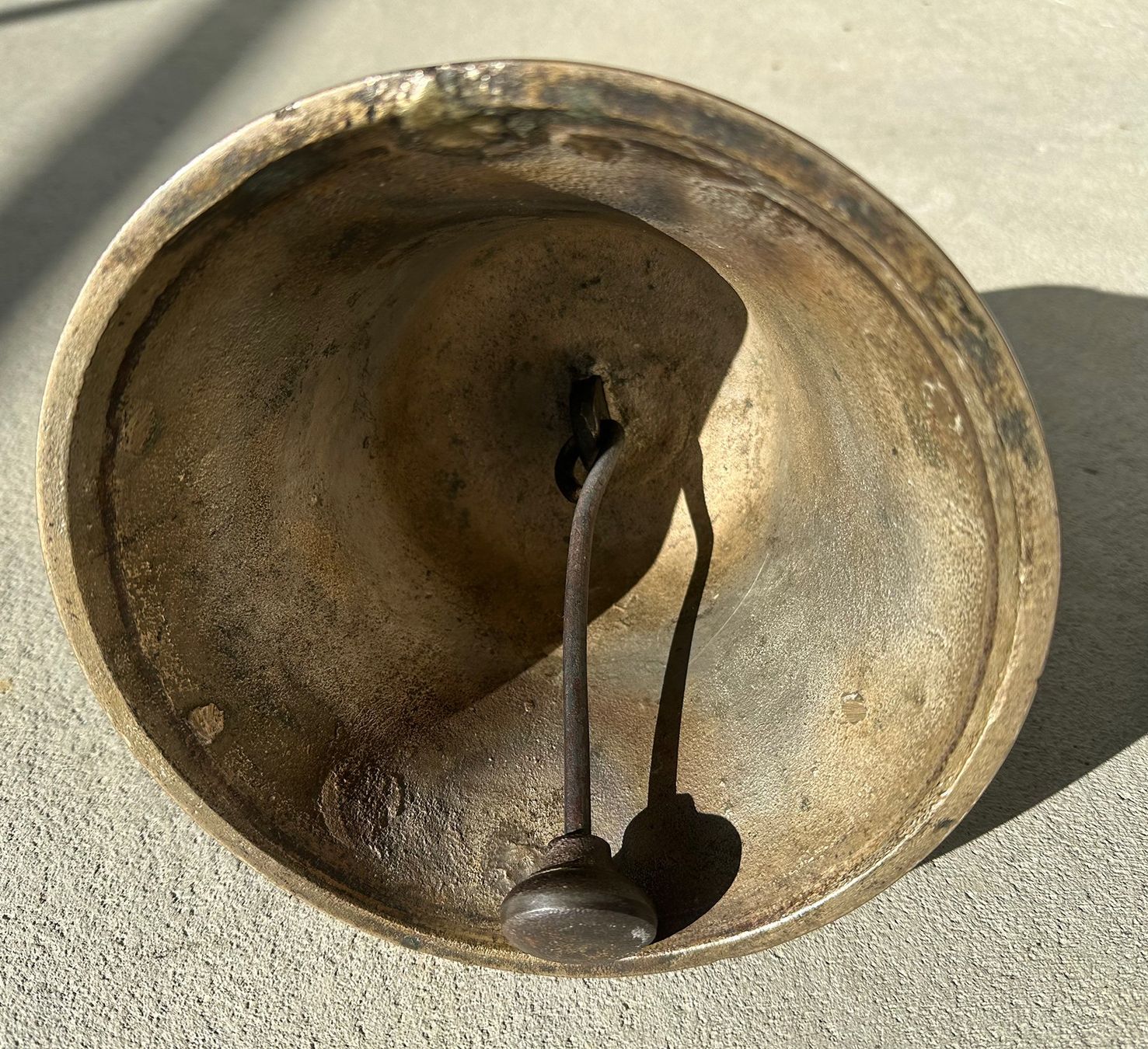 Glocken & Treicheln: Antike Glocke 1879 – Gebraucht aus Lützelflüh-Goldb von fluidum 4