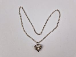 Modeschmuck Herzanhänger und Kette