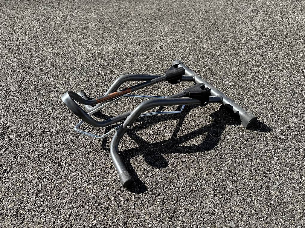 Cavalletti per biciclette: Support pour vélo  – Usato da Essertines-sur-Yverdon venduto da Tetard88 2