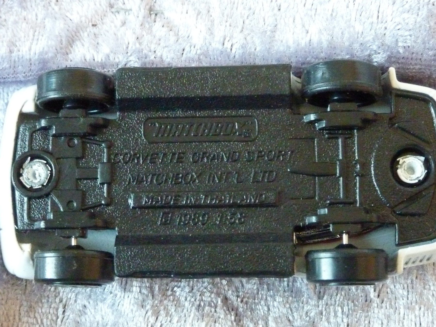 Chevrolet Modellini d'auto: Chevrolet Corvette C2 Widow 1:64 – Usato da Dürrenäsch venduto da Cobra1ch 3