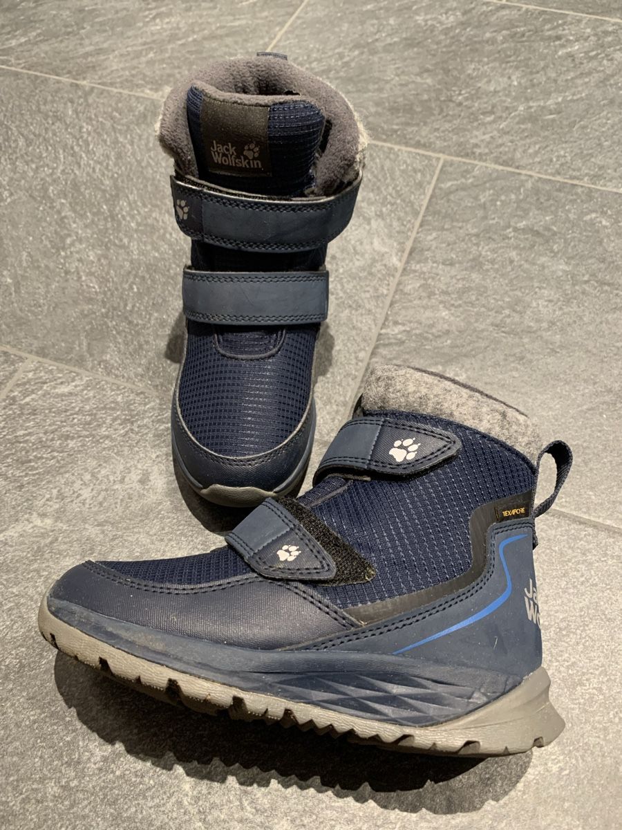 Jack Wolfskin Scarpe per ragazzi: Schuhe Winter Jack Wolfskin Gr. 30 – Usato da Dinhard venduto da PS83 1