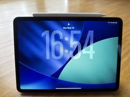 Apple iPad Pro 11“ M2, 512gb, inkl. Pencil 2 und Case