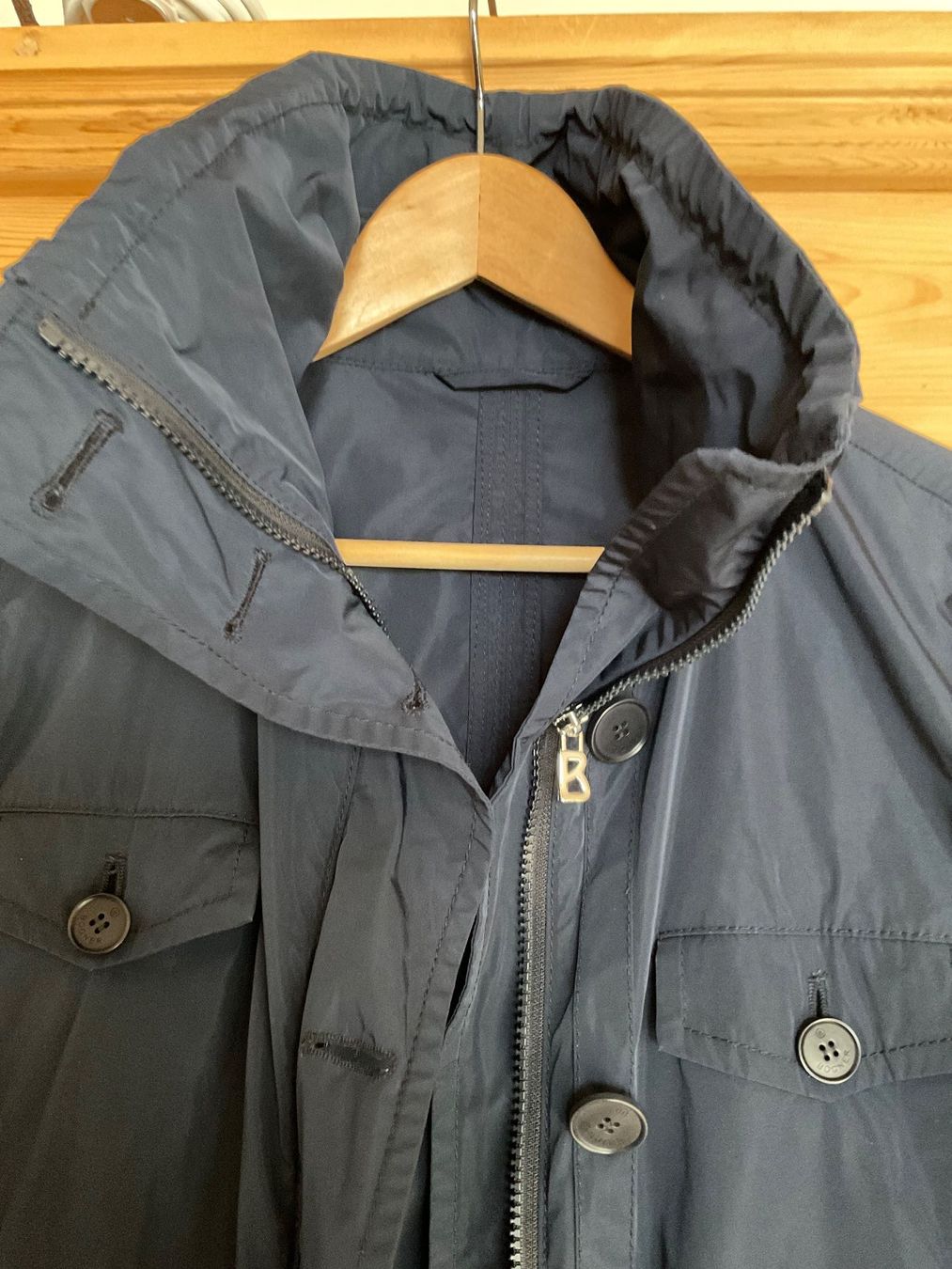 Bogner Mäntel: BOGNER MANTEL 38 DUNKELBLAU – Gebraucht aus Scuol von Lotus2020