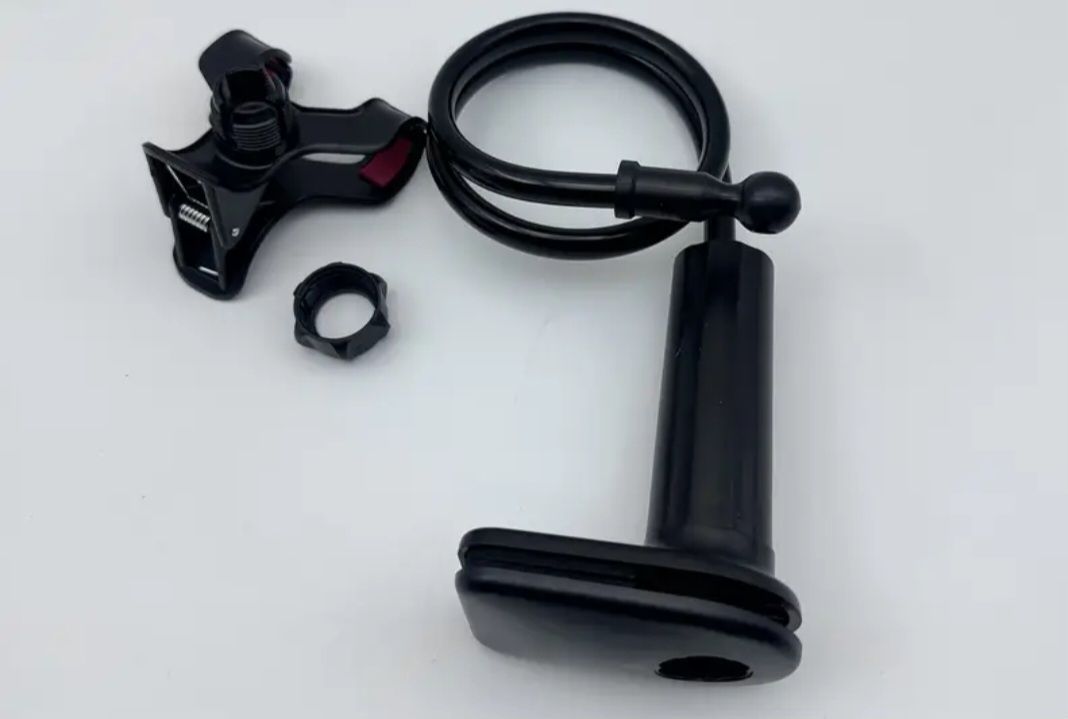 Support: Handyhalter – Neuf avec emballage d'origine à Balsthal par roh_dt72