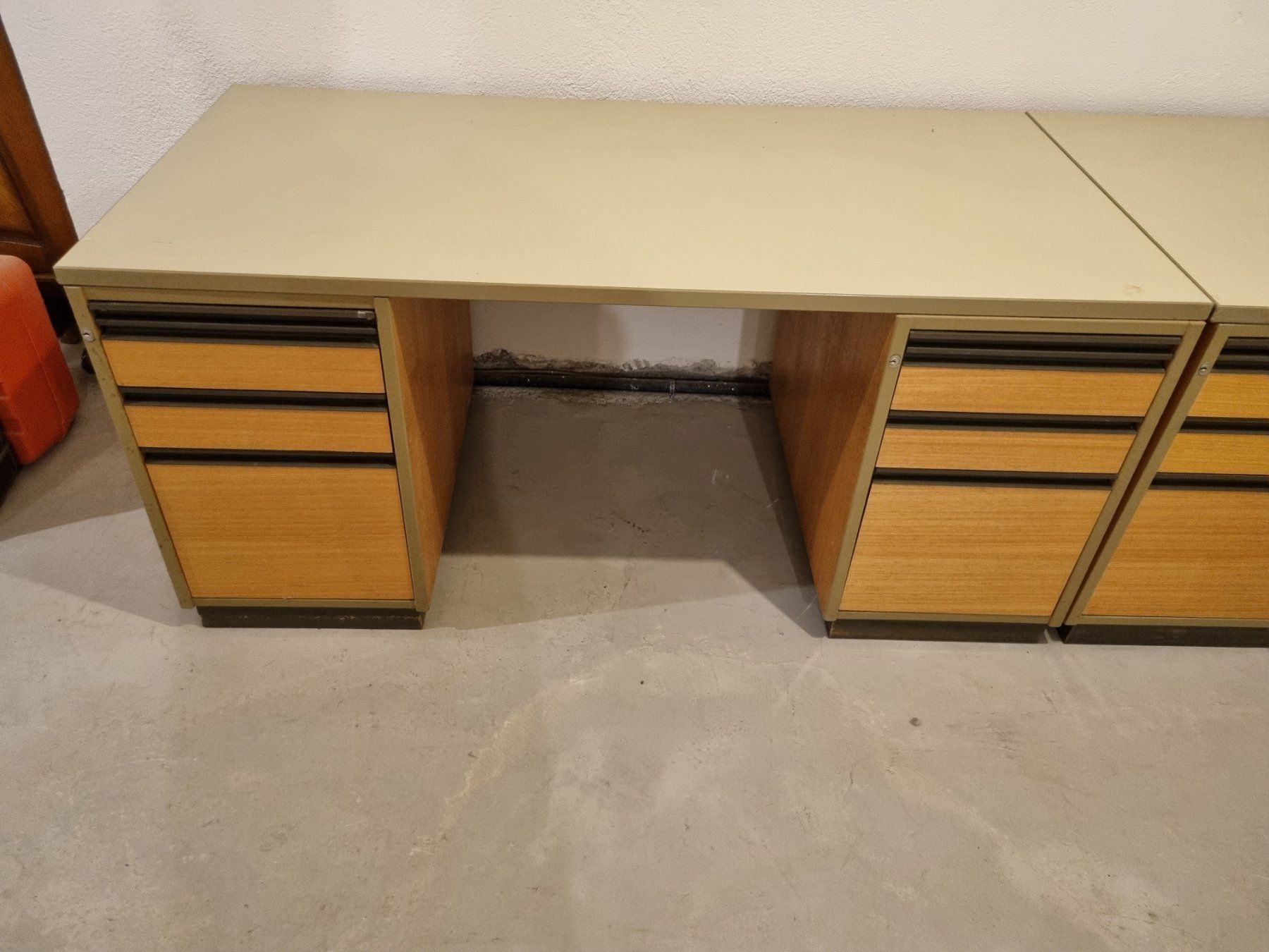 Banchi da lavoro: Bürotisch - Werkbank - Lista – Usato da Deitingen venduto da RRD2010