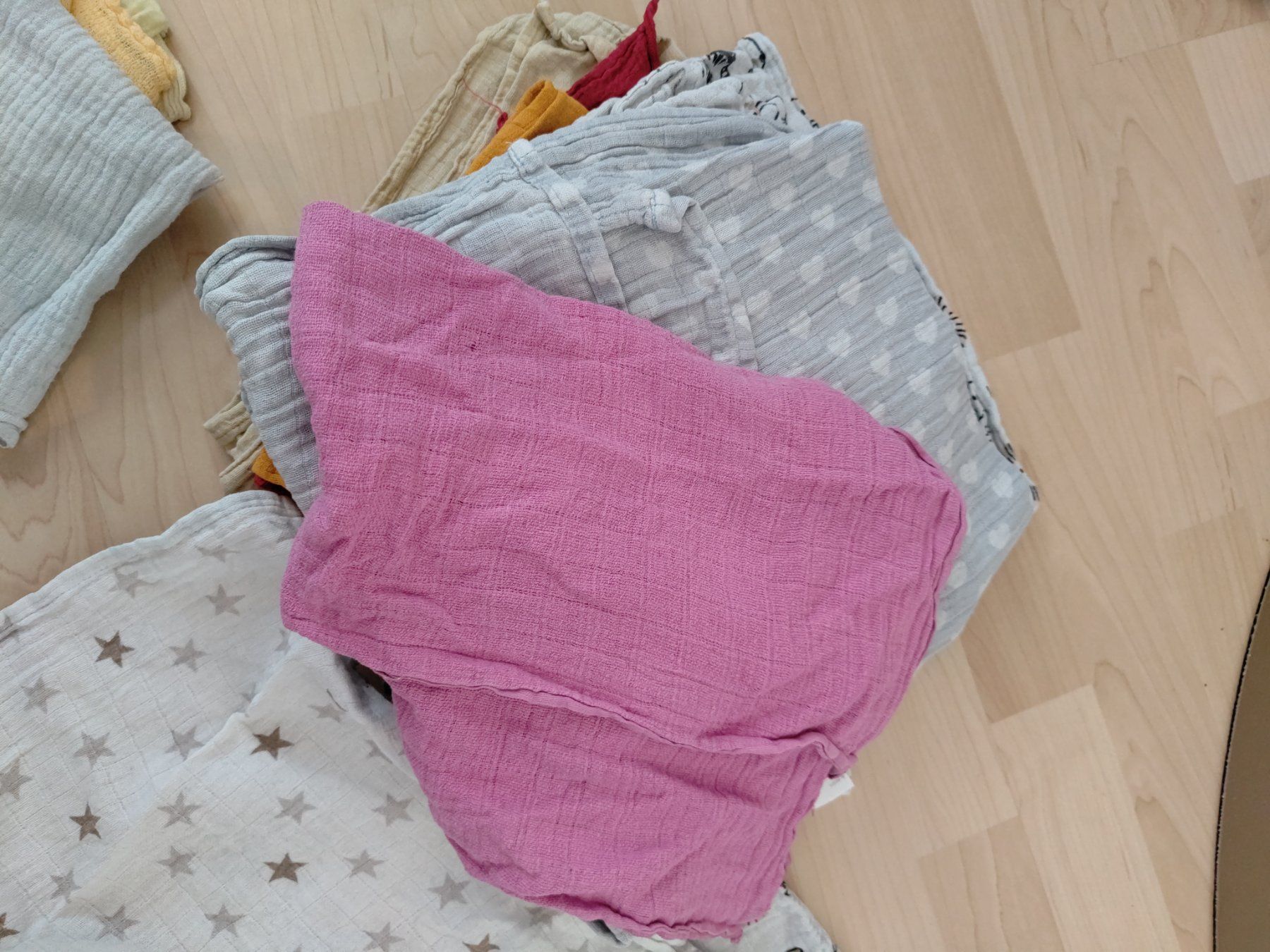 Lotti di vestiti: Nuschi Set/Paket gemischt – Usato da Eglisau venduto da TheTinkerer 1