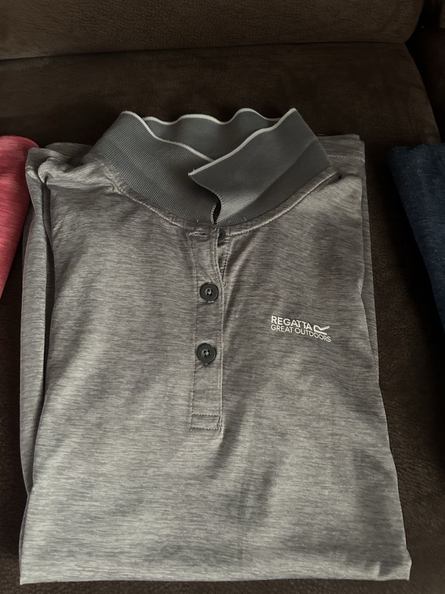 T-shirt: 3 funktionelle Shirts Gr. 40 – Nuovo (secondo la descrizione) da Willisau venduto da Geissbock11 2