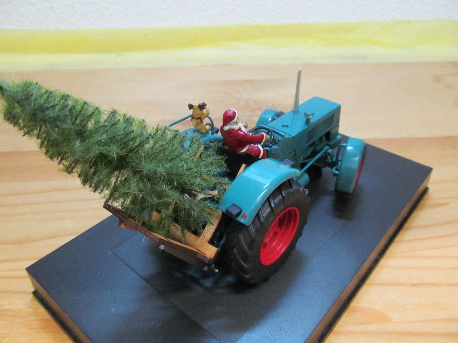 Schuco Modellbausätze & Standmodelle: TRAKTOR  HANOMAG WEINACHTEN  1:32 – Neu und originalverpackt aus Grueningen von malamut56 4
