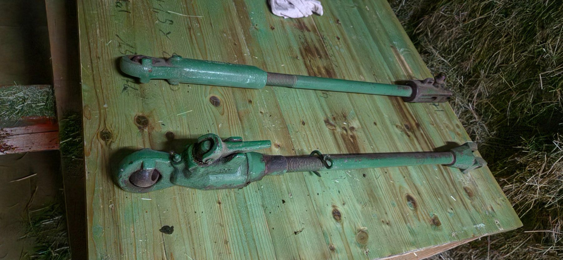John Deere Trattori: John Deere Hubstreben – Usato da Schupfart venduto da ruefli97
