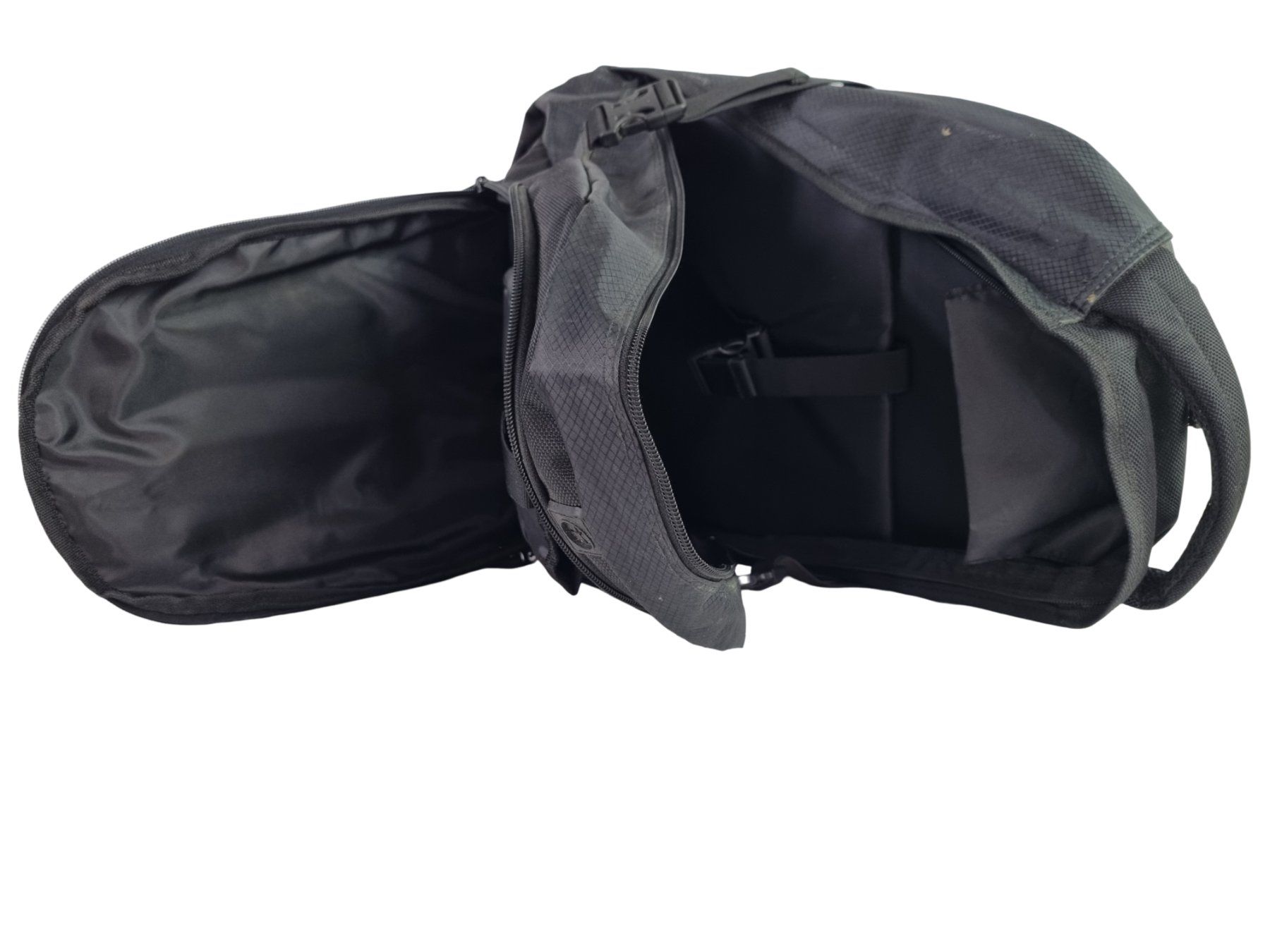 Zaini: QUADRAL Rucksack Schwarz – Usato da Wangen b. Olten venduto da Restwert_Wangen 4