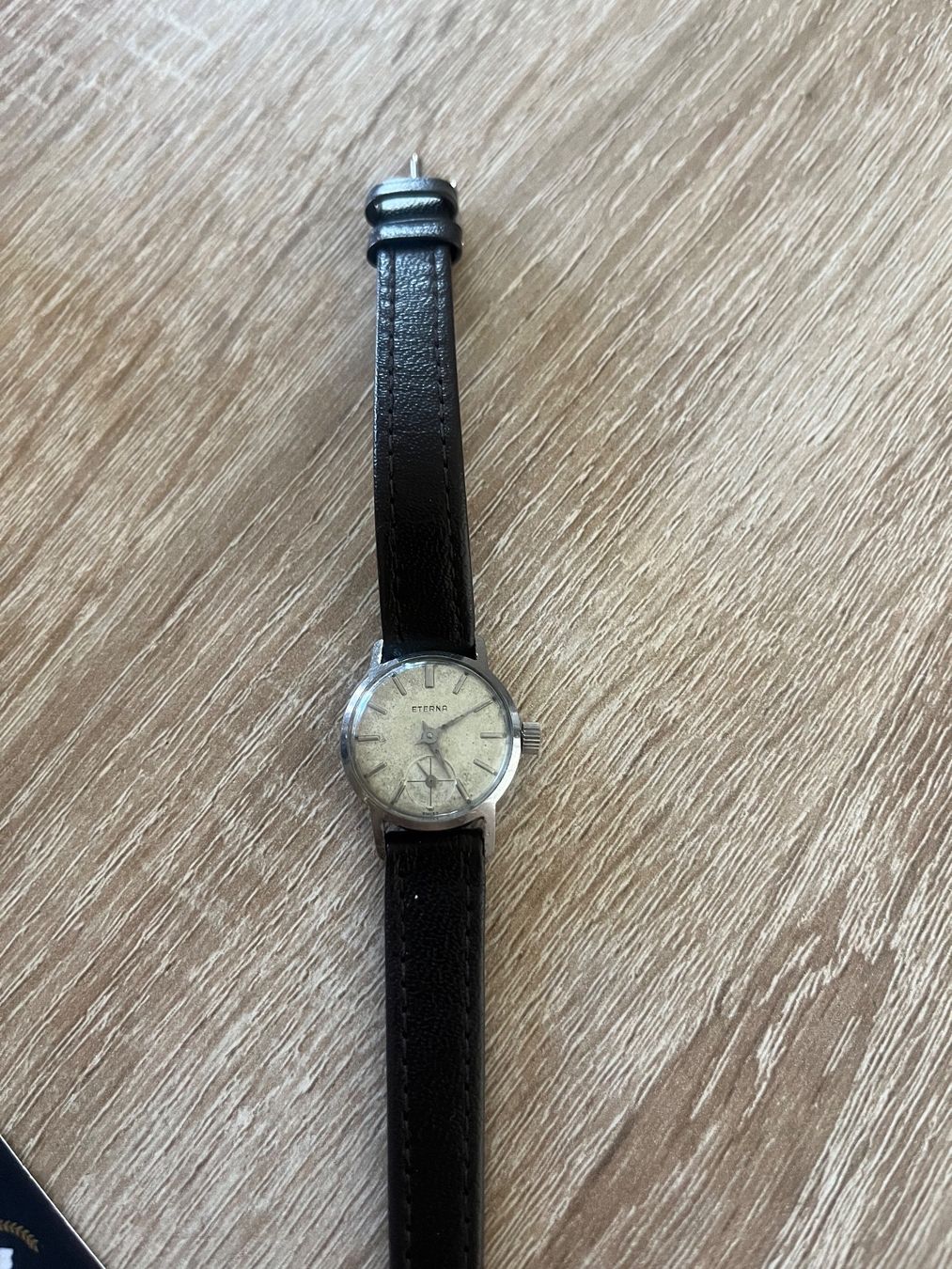 Eterna Uhren: Eterna Uhr 70-80 Jahre alt – Gebraucht aus Grabs von  1