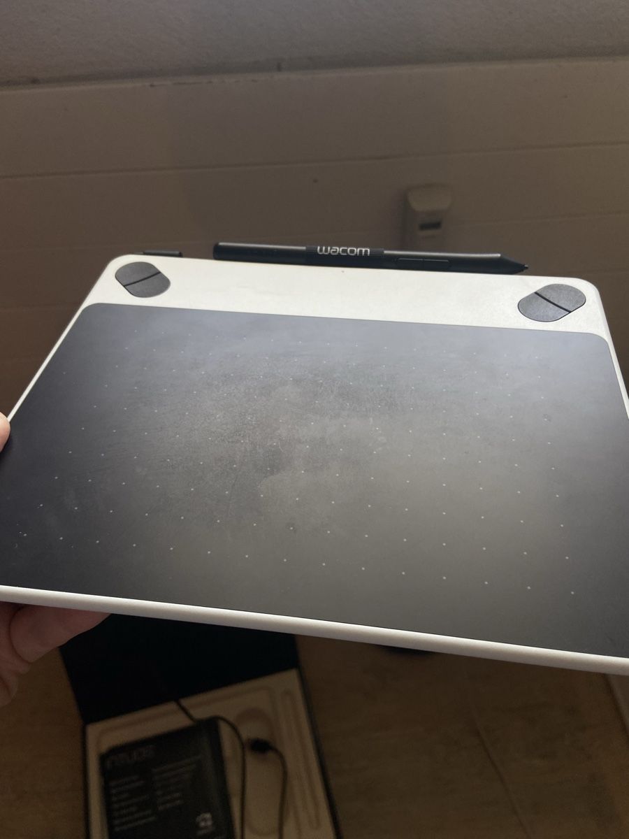 Wacom Tablet PC: Wacom Intuos Draw Tablet inkl. Stift – Gebraucht aus Egg b. Zürich von ann_7rqq 1