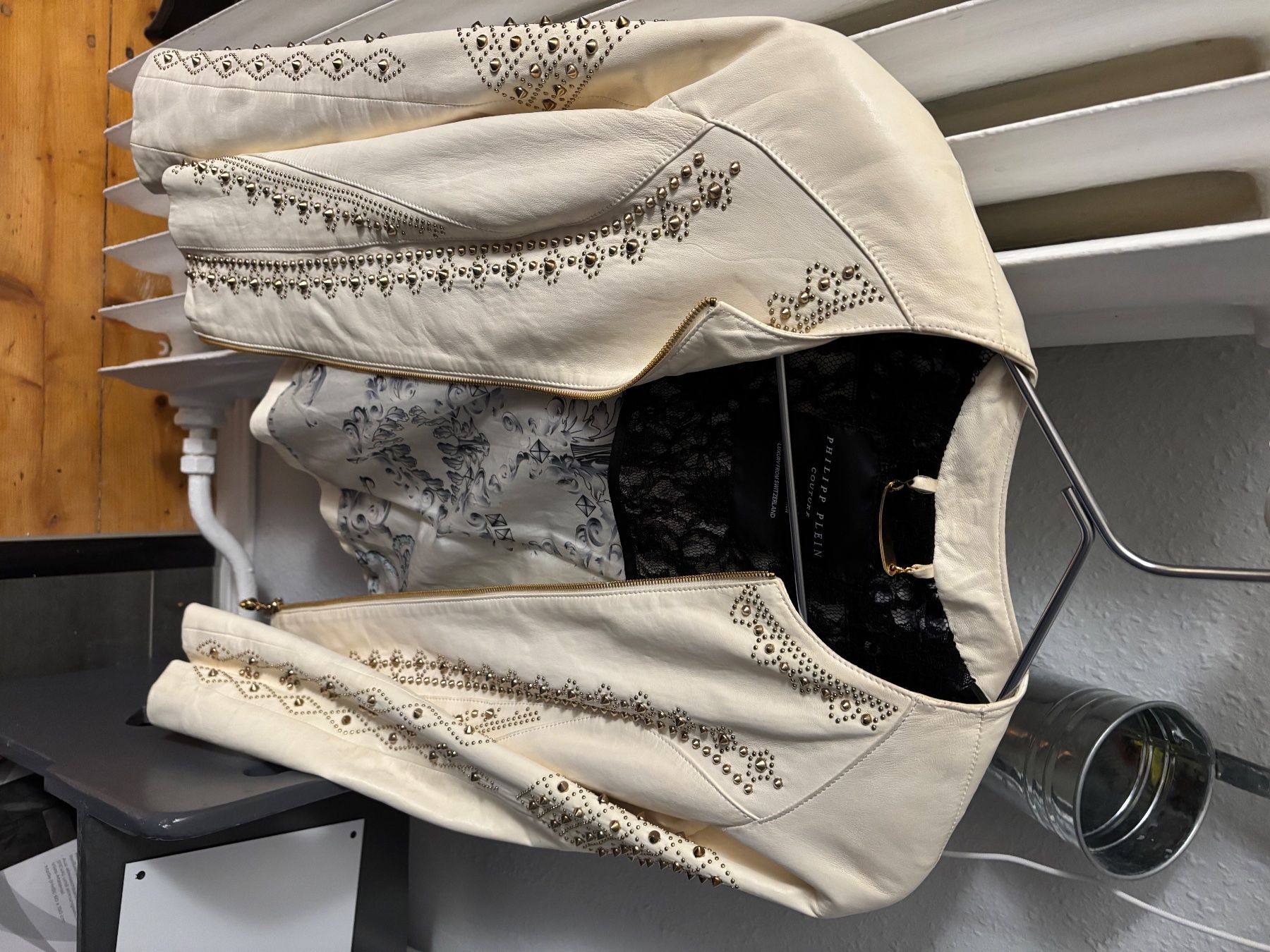 Philipp Plein Giacche: Philipp Plein Lederjacke,  Grösse 36,vanille – Nuovo (secondo la descrizione) da Kaltbrunn venduto da Modern 5