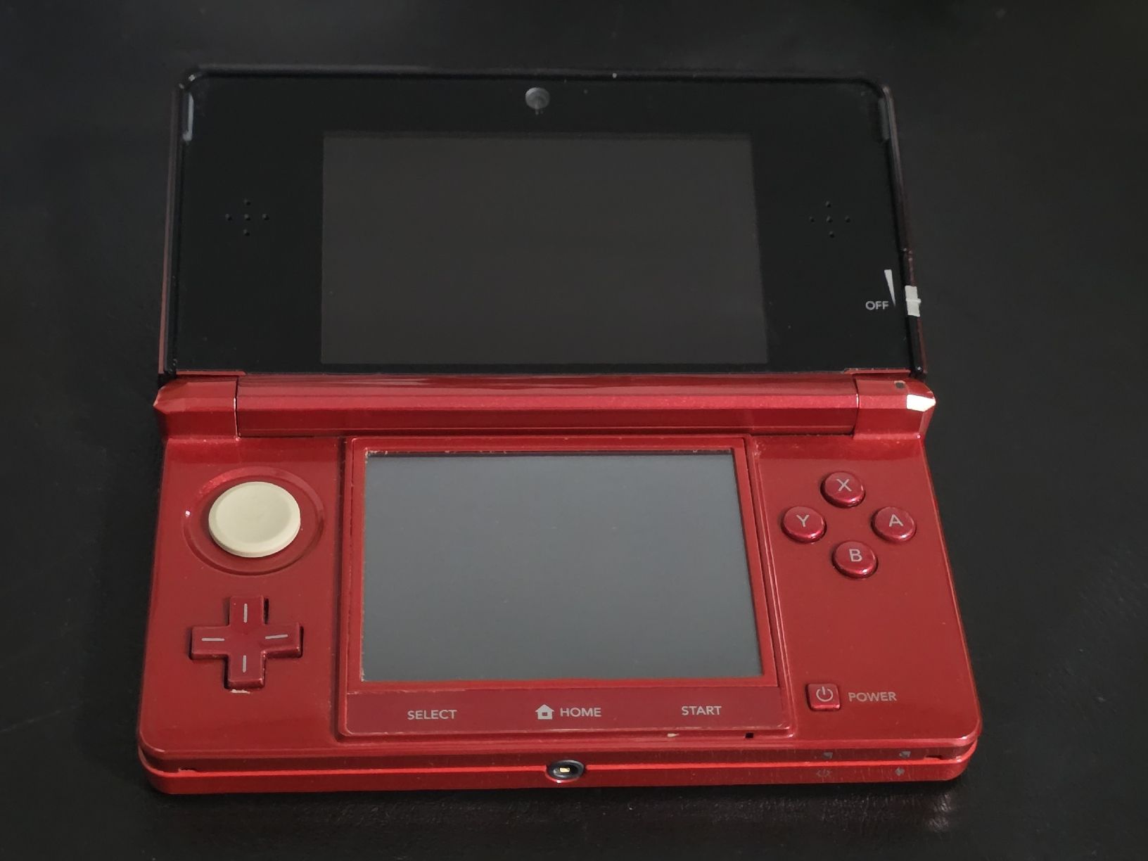 Nintendo Console: NINTENDO 3DS | RED – Usato da Bellinzona venduto da egemon 2