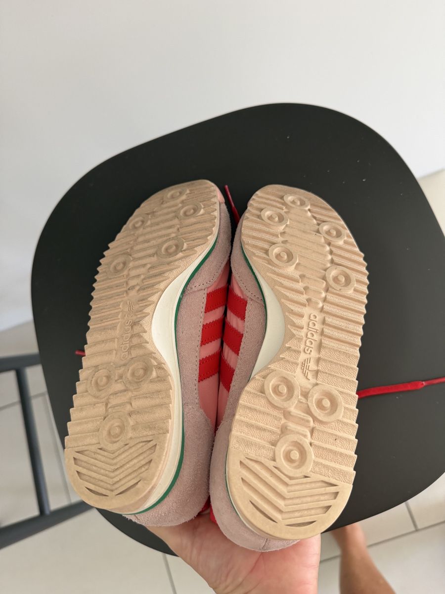 Adidas Chaussures femmes: Adidas Sneakers  – D'occasion à Neerach par the_modern_mini 4