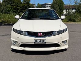 Honda Civic 2.0 i-VTEC Championship White Type R