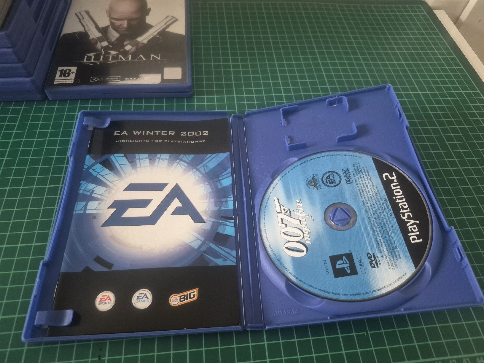 Sony Giochi: Playstation 2 games Hitman Contracts 007 Nightfire – Usato da Meyrin venduto da Retro-GZ 2