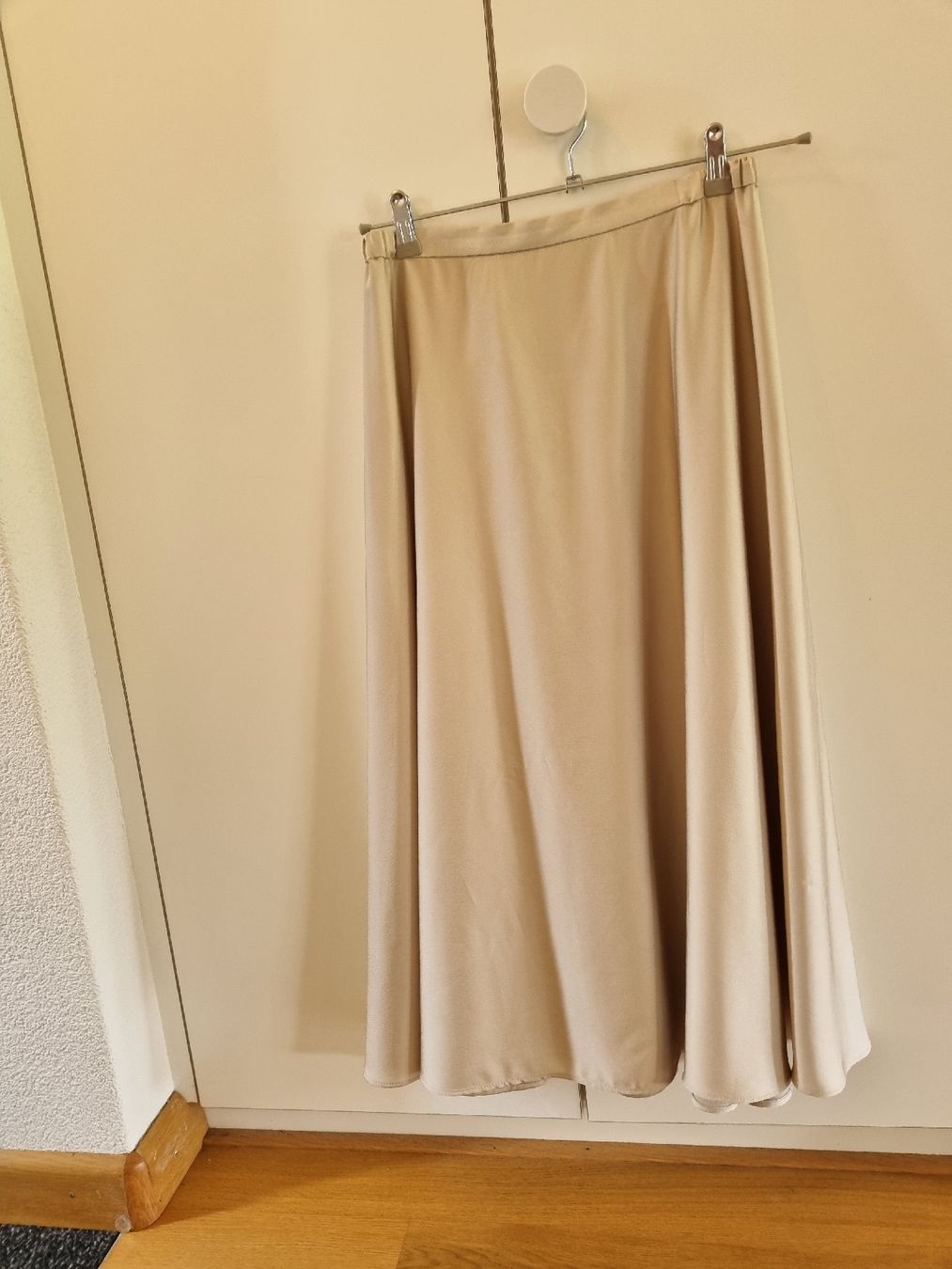 Piqyourdress Gonne: Piqyourdress "Lizzy" Rock Champagner – Usato da Pfeffingen venduto da eic_jrw8 1